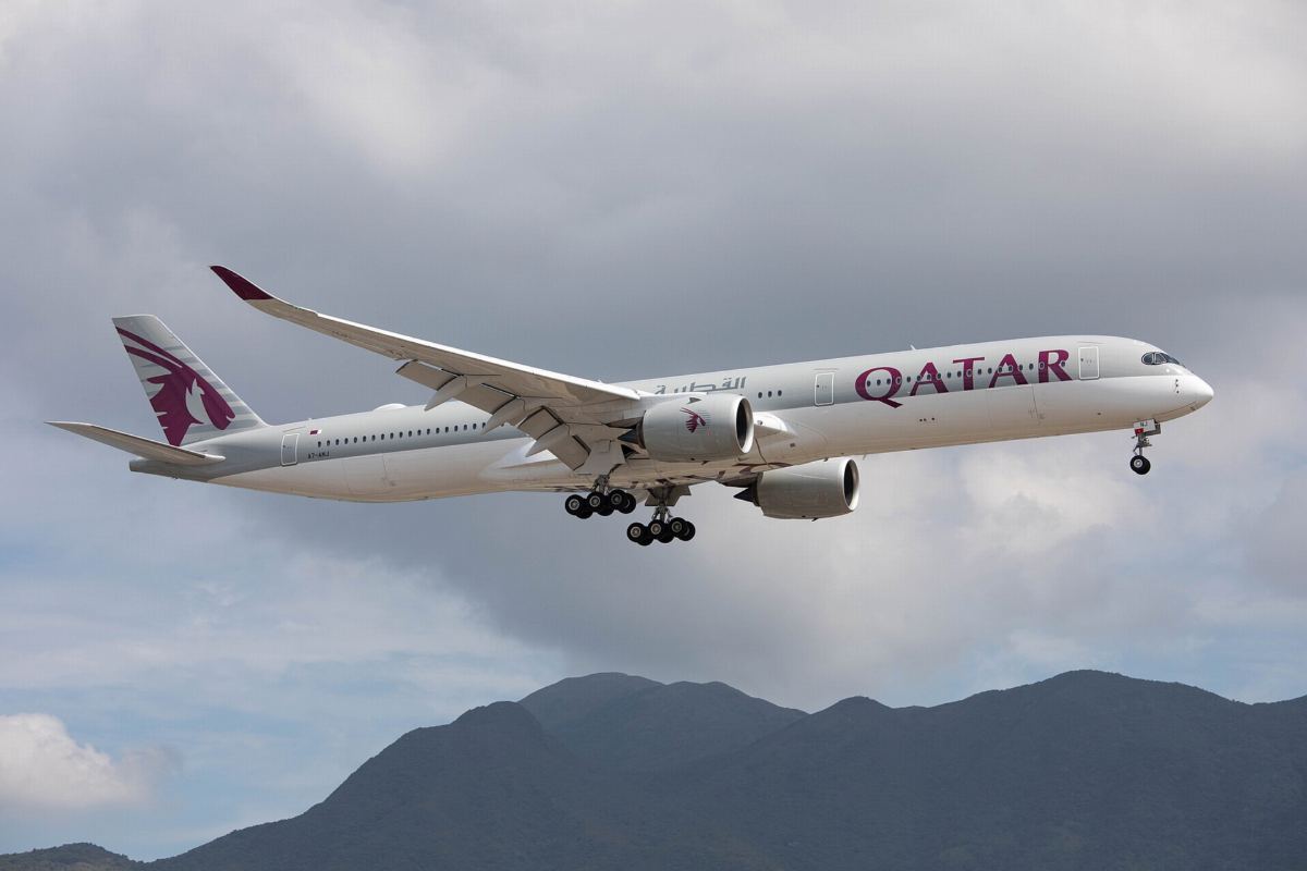 Qatar Airways Airbus A350-1000 on approach with landing gear down